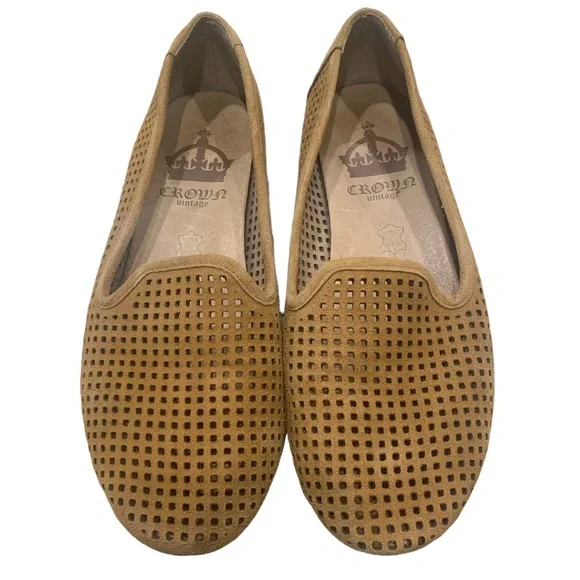 Crown Vintage | Shoes | Crown Vintage Perforated Leather  display picture 3